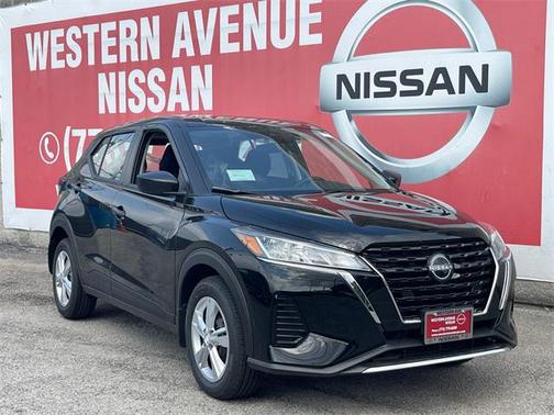 2025 Nissan Kicks S
