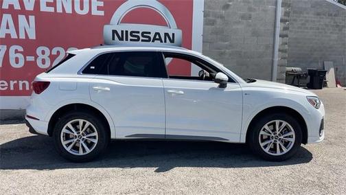2023 Audi Q3 Premium 45 TFSI S line quattro Tiptronic