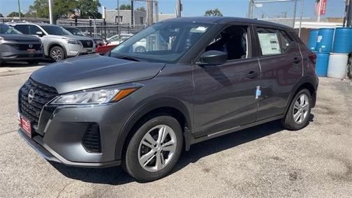 2025 Nissan Kicks S