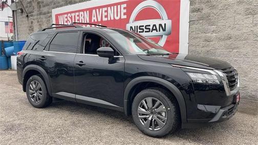2025 Nissan Pathfinder SV FWD