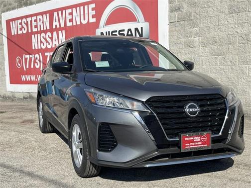 2025 Nissan Kicks S