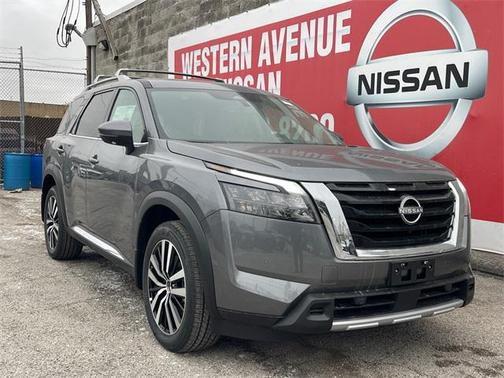 2025 Nissan Pathfinder Platinum 4WD