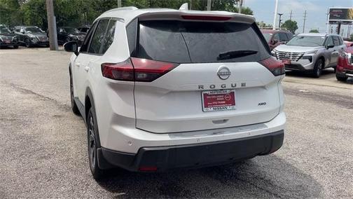 2025 Nissan Rogue SV