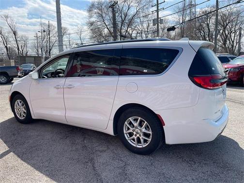 2021 Chrysler Pacifica Touring L