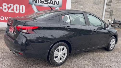 2025 Nissan Versa 1.6 S