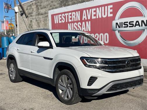 2022 Volkswagen Atlas Cross Sport 2.0T SE w/Technology