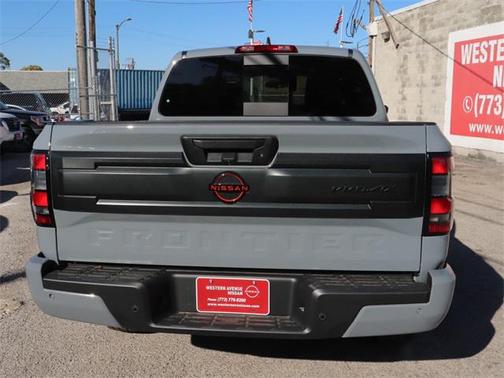 2025 Nissan Frontier PRO-4X