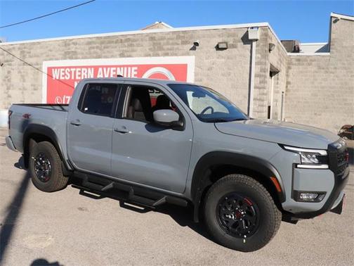 2025 Nissan Frontier PRO-4X