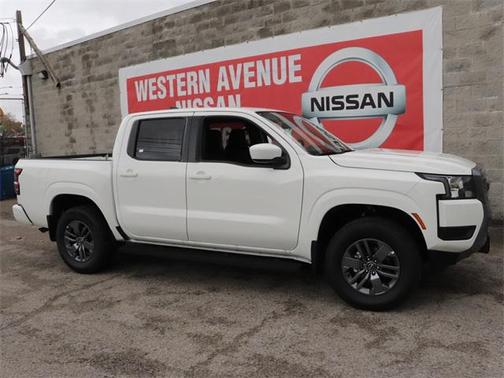 2025 Nissan Frontier SV