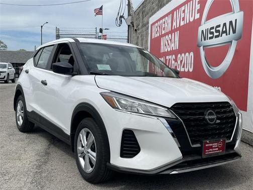 2025 Nissan Kicks S