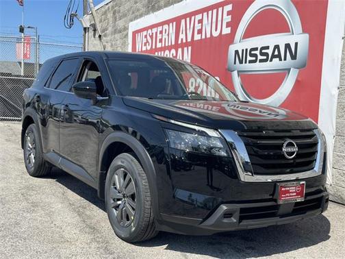2025 Nissan Pathfinder S 4WD