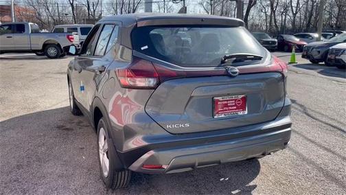 2025 Nissan Kicks S