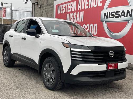 2025 Nissan Kicks S