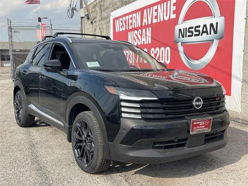 2025 Nissan Kicks SR