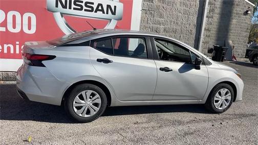 2025 Nissan Versa 1.6 S