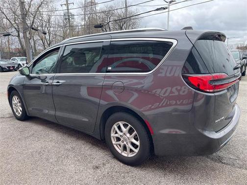 2021 Chrysler Pacifica Touring L