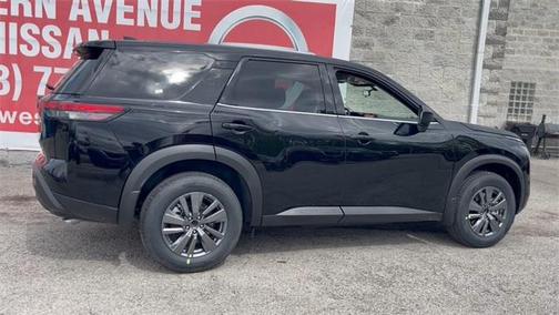 2025 Nissan Pathfinder S 4WD