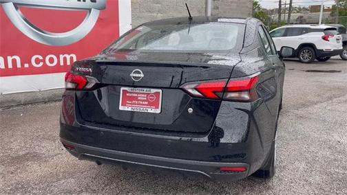 2025 Nissan Versa 1.6 S