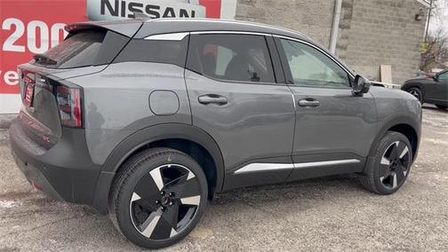 2025 Nissan Kicks SR