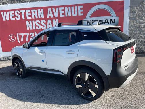 2025 Nissan Kicks SR