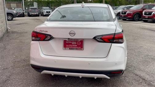 2025 Nissan Versa 1.6 SV