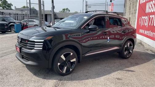 2025 Nissan Kicks SR