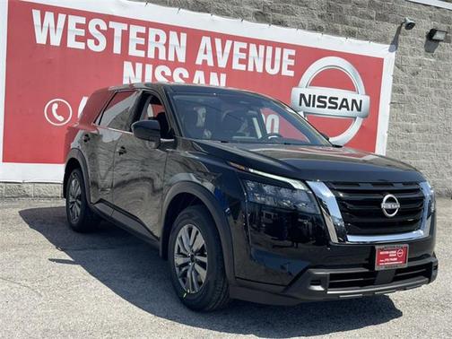 2025 Nissan Pathfinder S 4WD