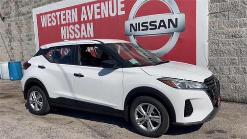 2025 Nissan Kicks S