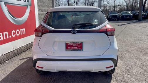 2025 Nissan Kicks S