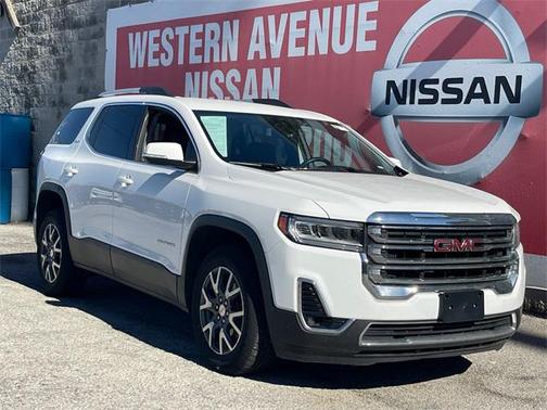 2023 GMC Acadia AWD SLT