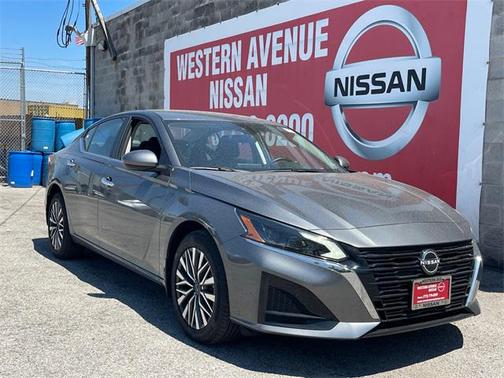 2023 Nissan Altima 2.5 SV
