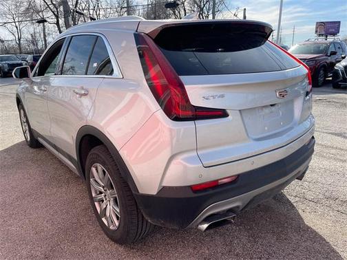 2020 Cadillac XT4 Premium Luxury