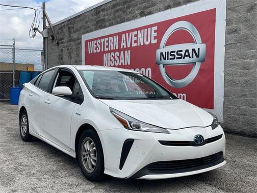 2022 Toyota Prius L