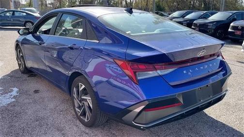 2025 Hyundai ELANTRA SEL