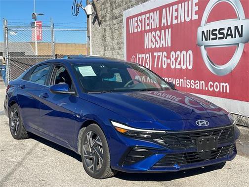 2025 Hyundai ELANTRA SEL