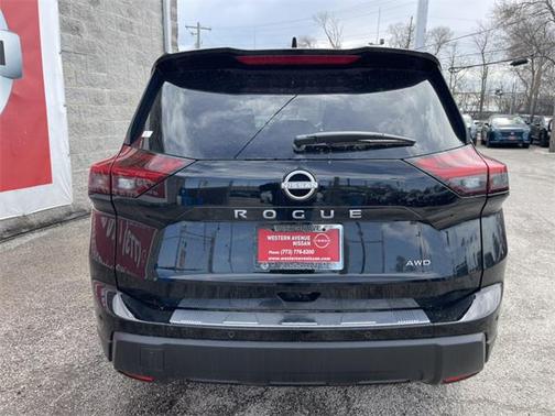 2025 Nissan Rogue SV