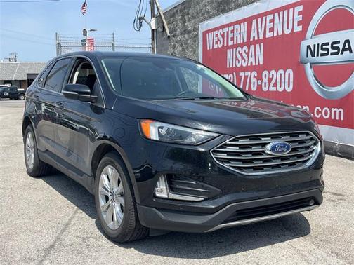 2022 Ford Edge Titanium