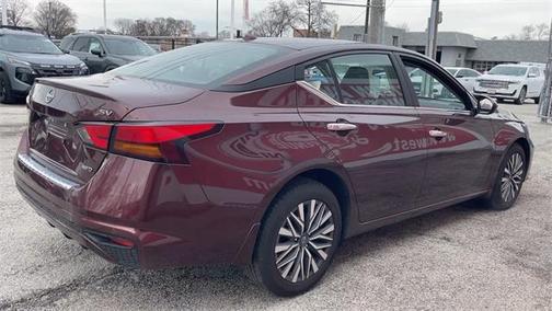 2023 Nissan Altima 2.5 SV