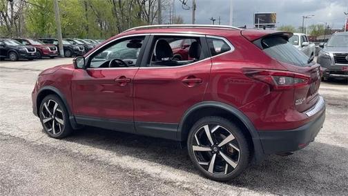2022 Nissan Rogue Sport SL