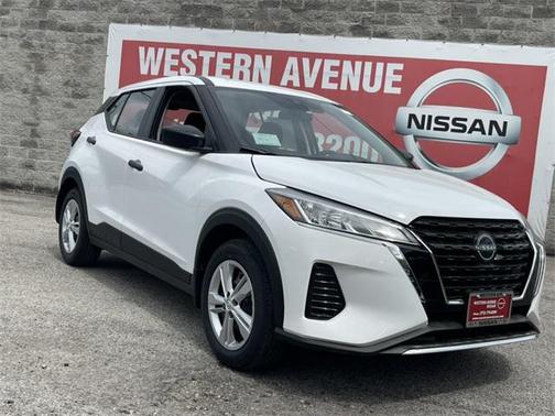 2025 Nissan Kicks S