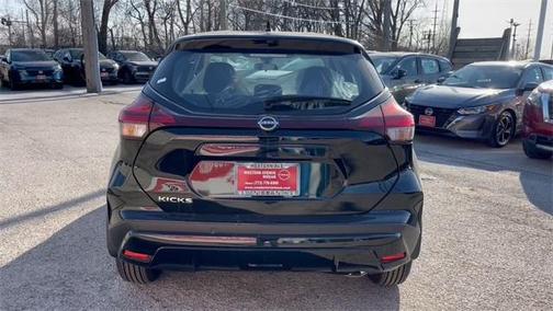 2025 Nissan Kicks S
