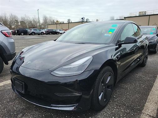 2023 Tesla Model 3 Standard Range