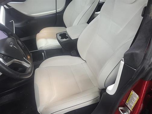 2016 Tesla Model S 90D