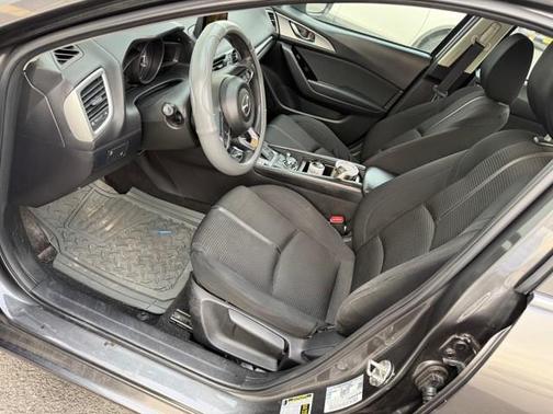 2017 Mazda Mazda3 Sport