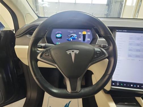 2018 Tesla Model X 75D