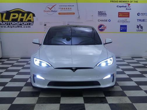 2022 Tesla Model S Plaid