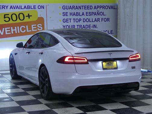 2022 Tesla Model S Plaid