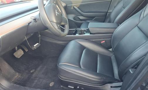 2020 Tesla Model 3 Standard Range Plus