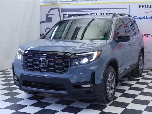 2023 Honda Passport AWD TrailSport