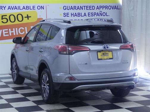 2018 Toyota RAV4 Hybrid XLE